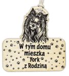 Drewniana tabliczka dekoracyjna Z wizerunkiem Yorka - Tu mieszka York z rodziną